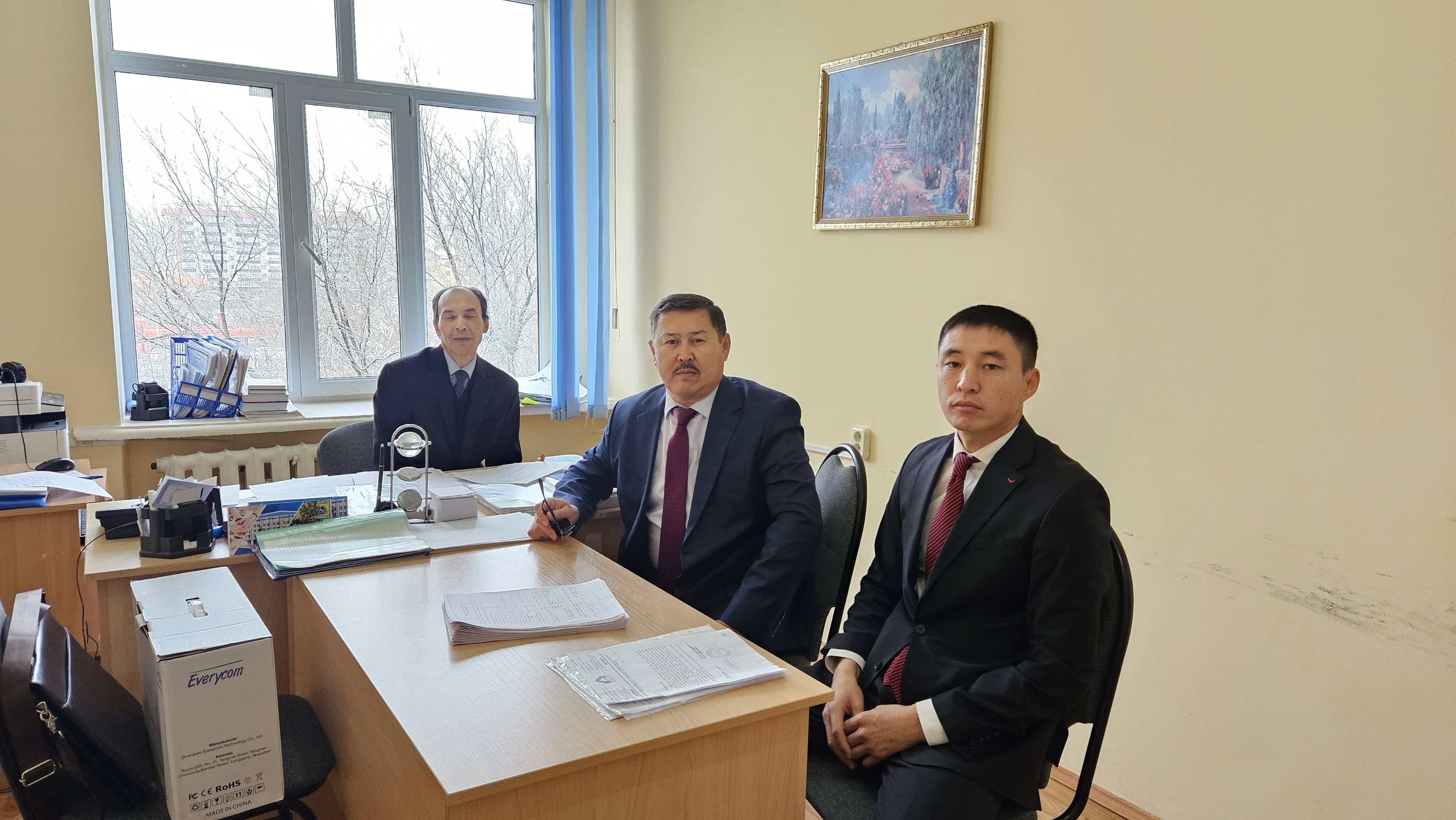 Оқытушы профессорлармен сұхбат